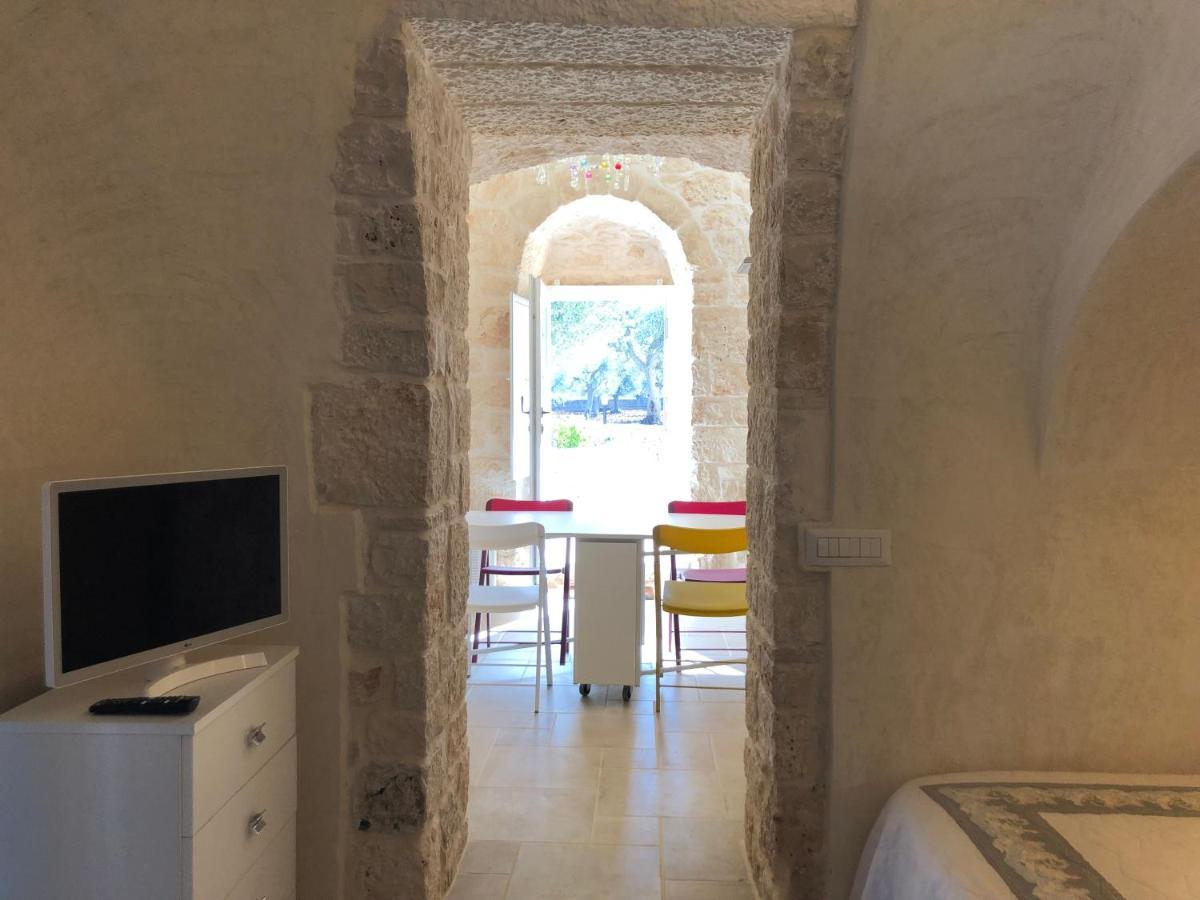 Trullo Dell' Edera Con Piscina Privata Daire Alberobello Dış mekan fotoğraf