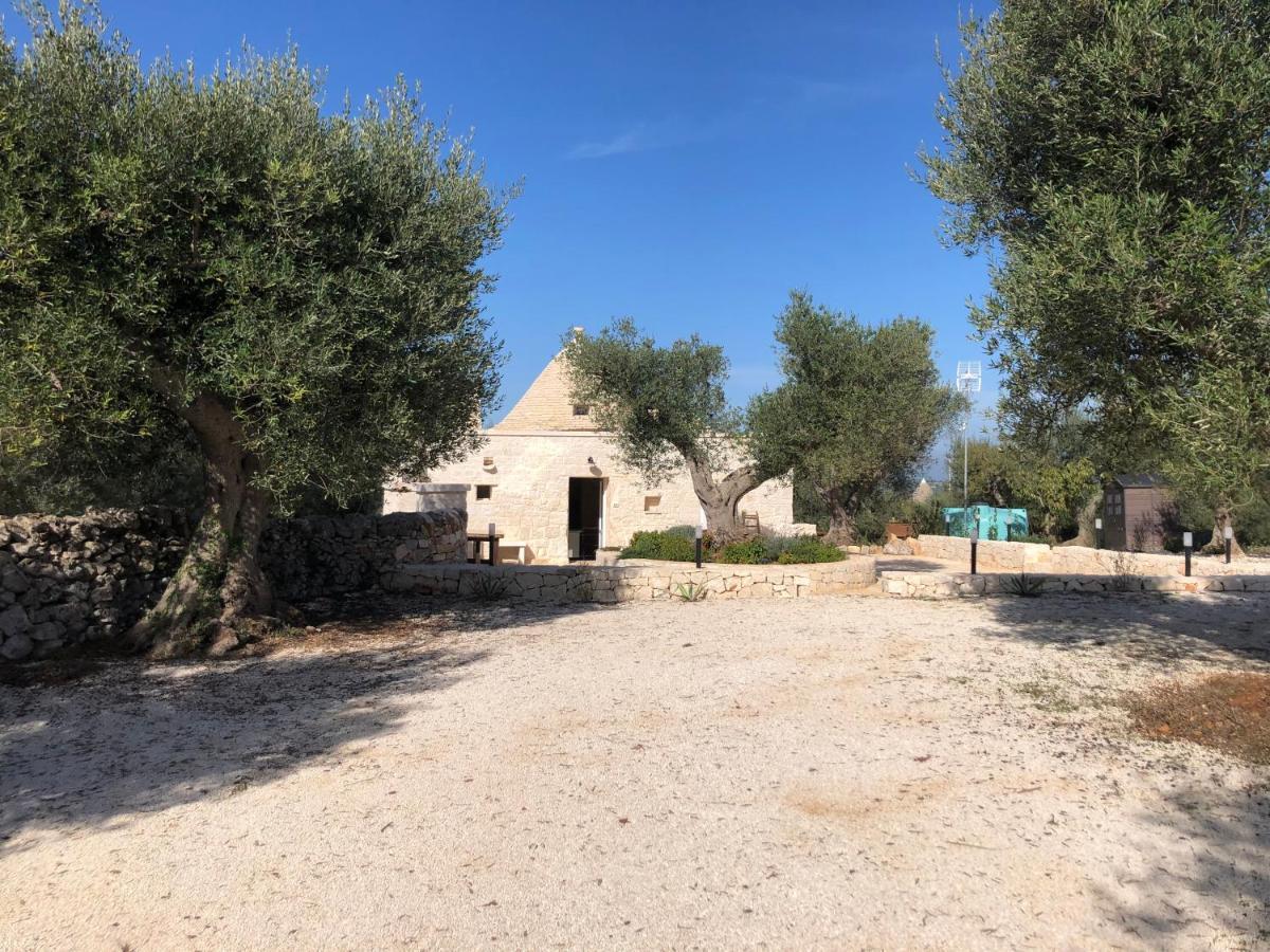 Trullo Dell' Edera Con Piscina Privata Daire Alberobello Dış mekan fotoğraf