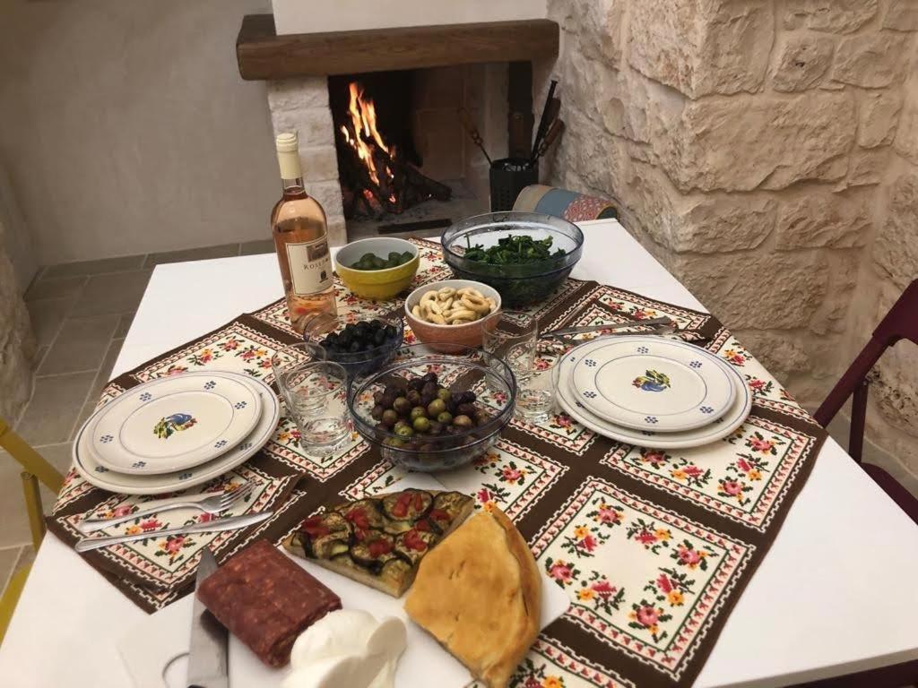 Trullo Dell' Edera Con Piscina Privata Daire Alberobello Dış mekan fotoğraf